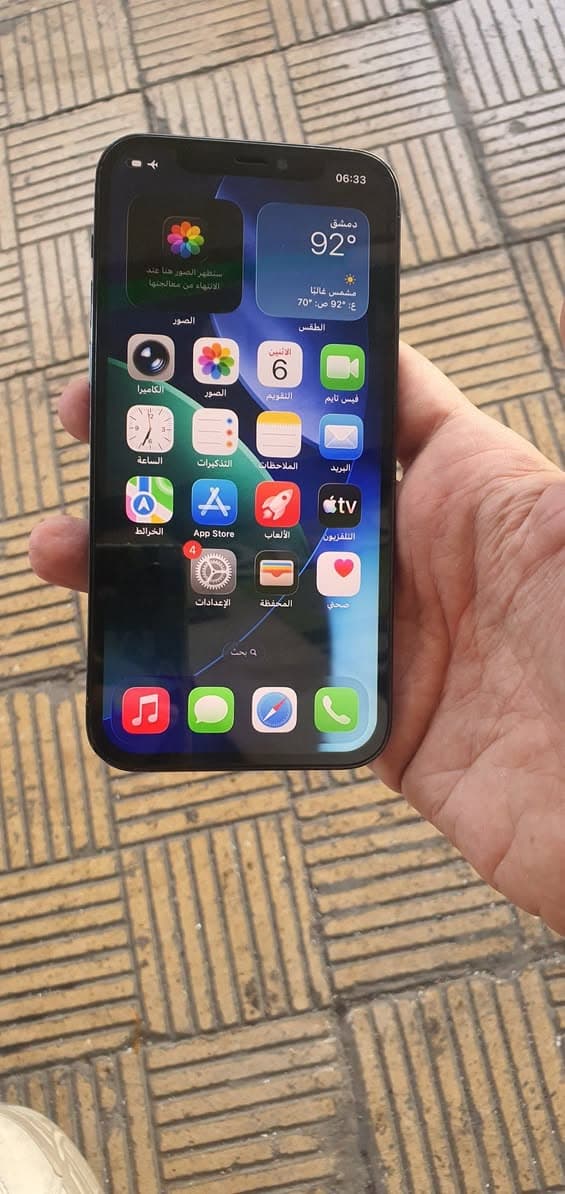 ايفون 12 برو للبيع — ذاكرة 256، بطارية 100